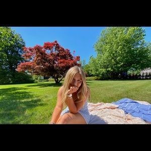 Meet your Posher, Eleanor